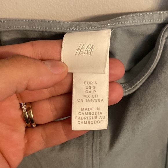 🟢10/$10 - bodysuit - Picture 3 of 3